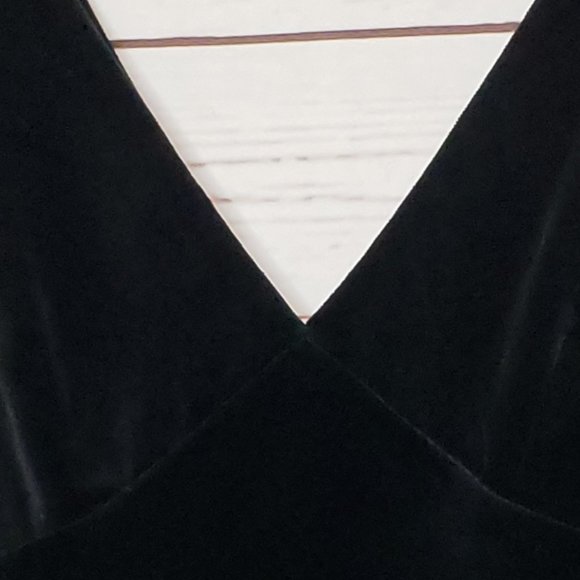 J. Crew Black Velvet Empire Waist Sleeveless Dress - Picture 4 of 10